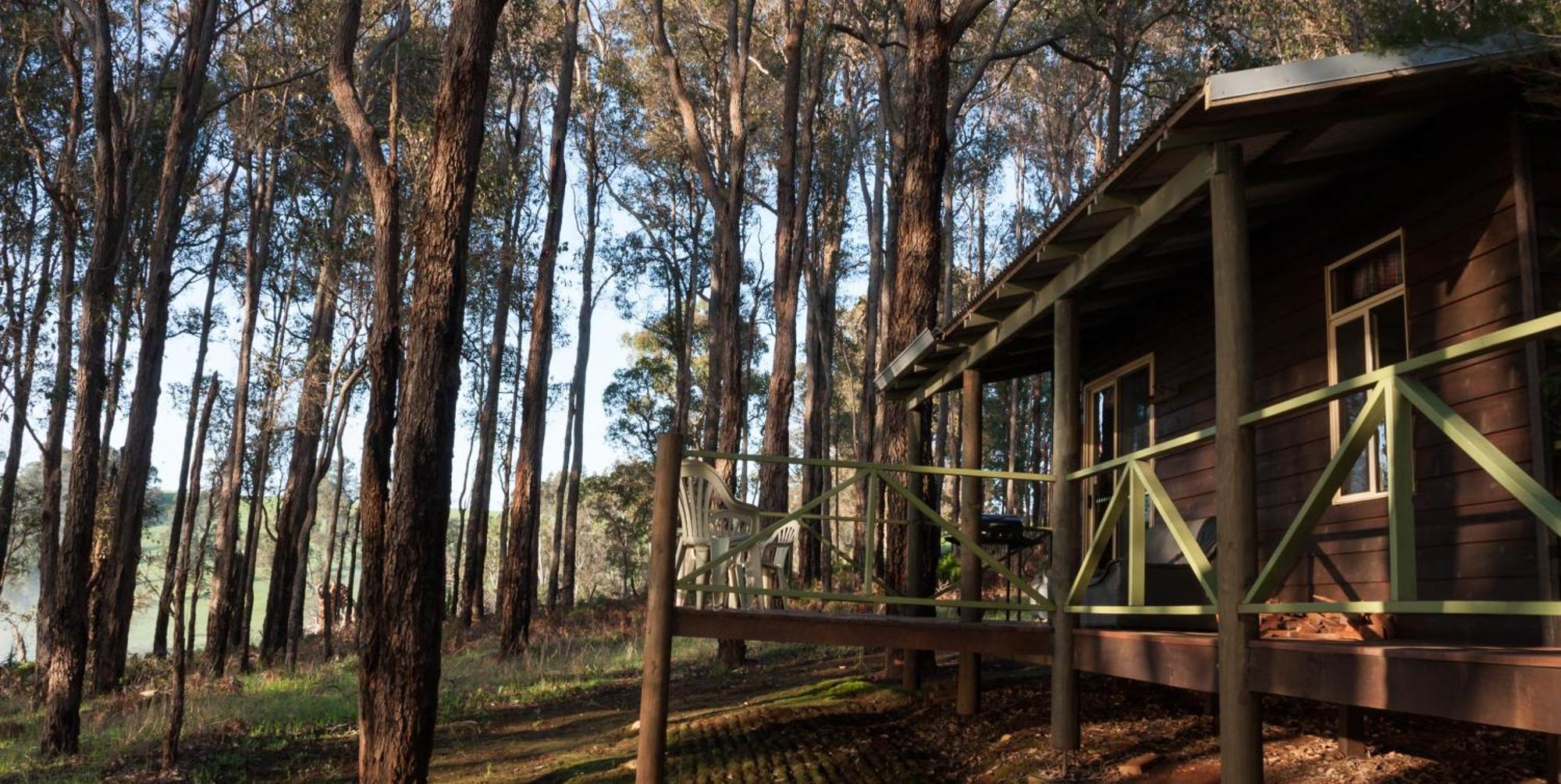 Balingup Heights Hilltop Forest Cottages Exterior photo