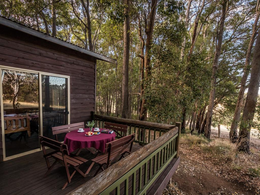 Balingup Heights Hilltop Forest Cottages Exterior photo